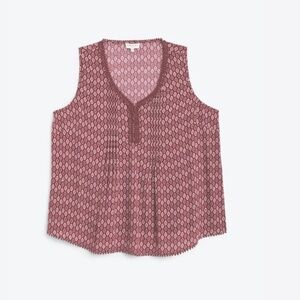 Skies are blue wine colored tank